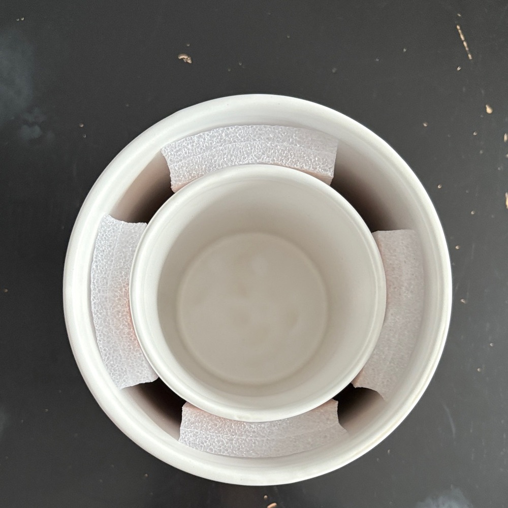 🪷Ceramic Terracotta Brown & White Checkered Utensil Holders, Vases, Set of Two - Picture 4 of 5